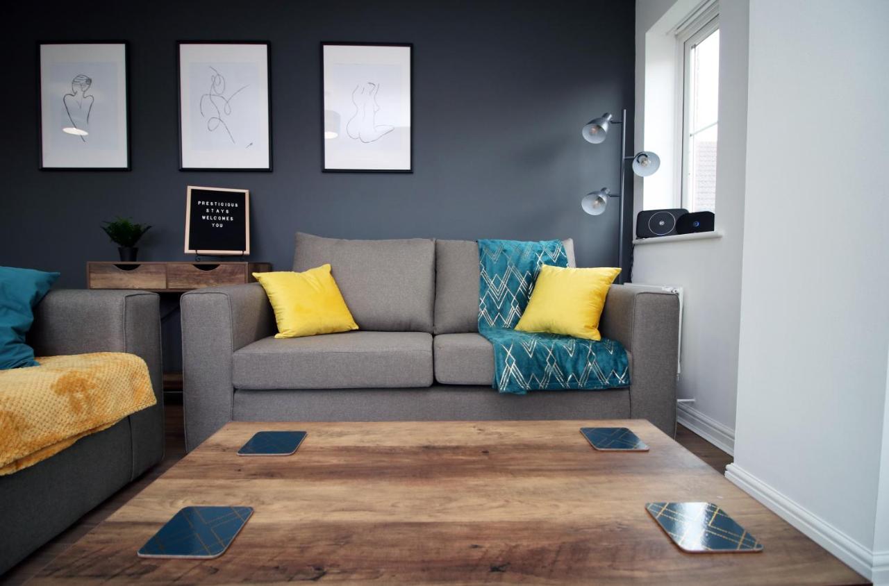 Delft - Spacious Home, High Speed Wi-Fi, Free Parking, Terrace Суиндон Экстерьер фото